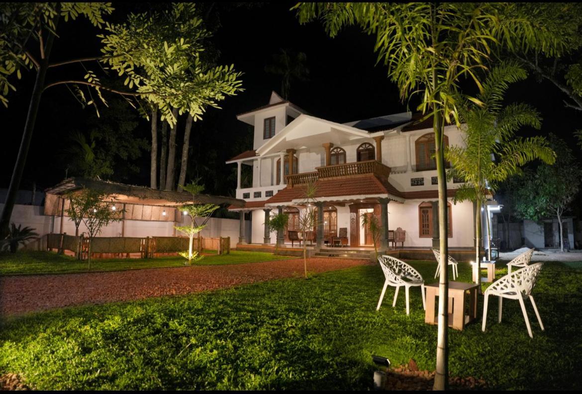 Marari Casa De Victoria Acomodação com café da manhã Alappuzha Exterior foto
